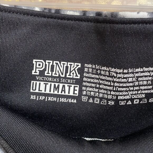 PINK Victoria’s Secret ultimate black/white marble pattern leggings, size XS EUC - Picture 6 of 6